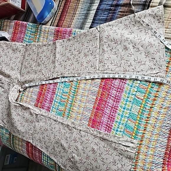 Bell bottoms - Picture 6 of 8